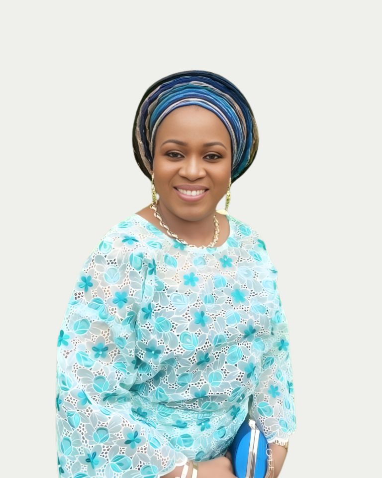 Beige Cream Beauty Product Features Instagram Post (1)